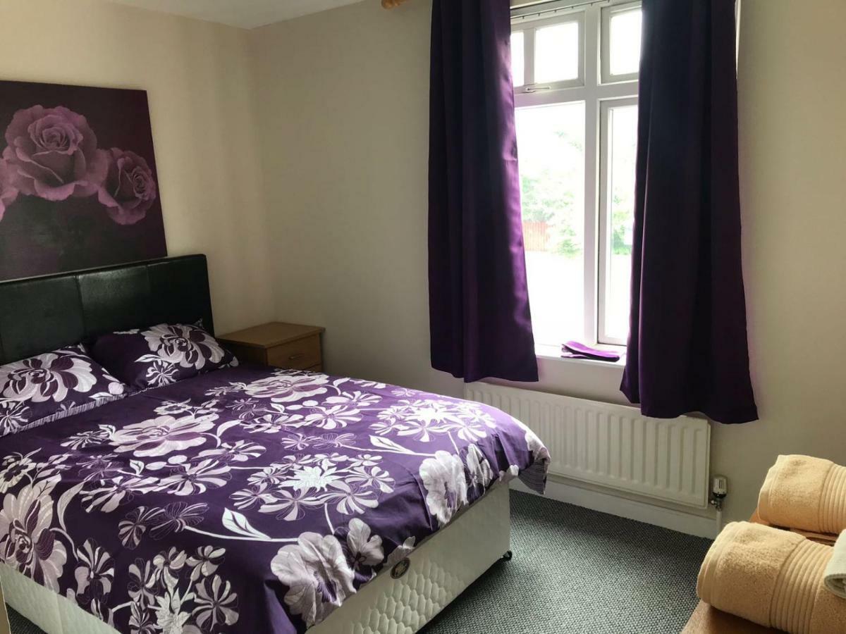 Newry City Centre Apartment Exterior foto